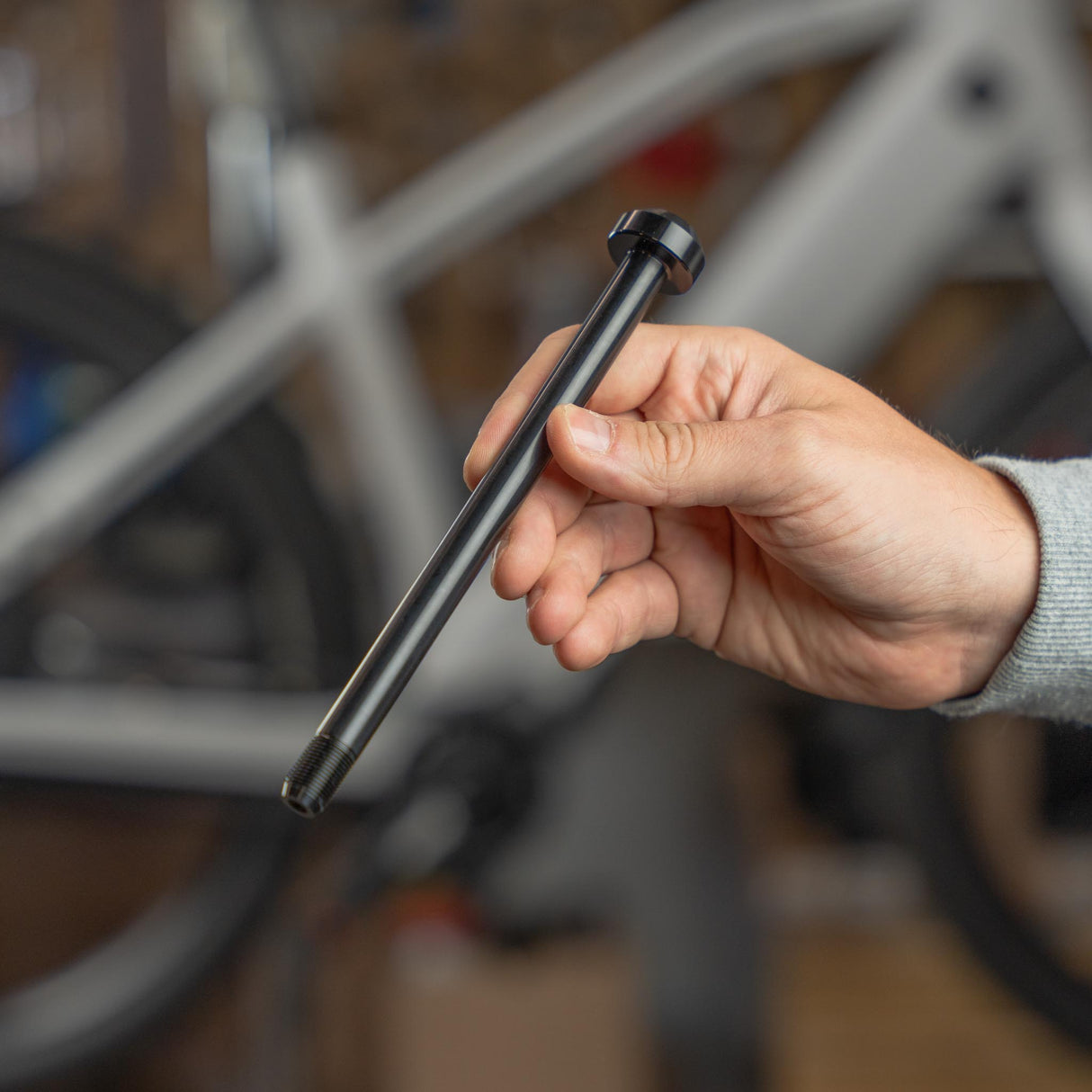 Axe de roue arrière ST1, ST2 Pinion, ST3, ST3 Pinion, ST5, ST5 ABS, ST5 Pinion, ST7 - Stromer