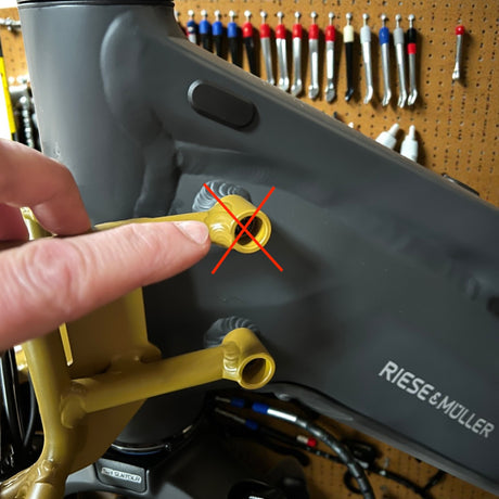 Countersunk head screw for front luggage rack, rear rack, safety bar kit, etc. - Riese & Müller