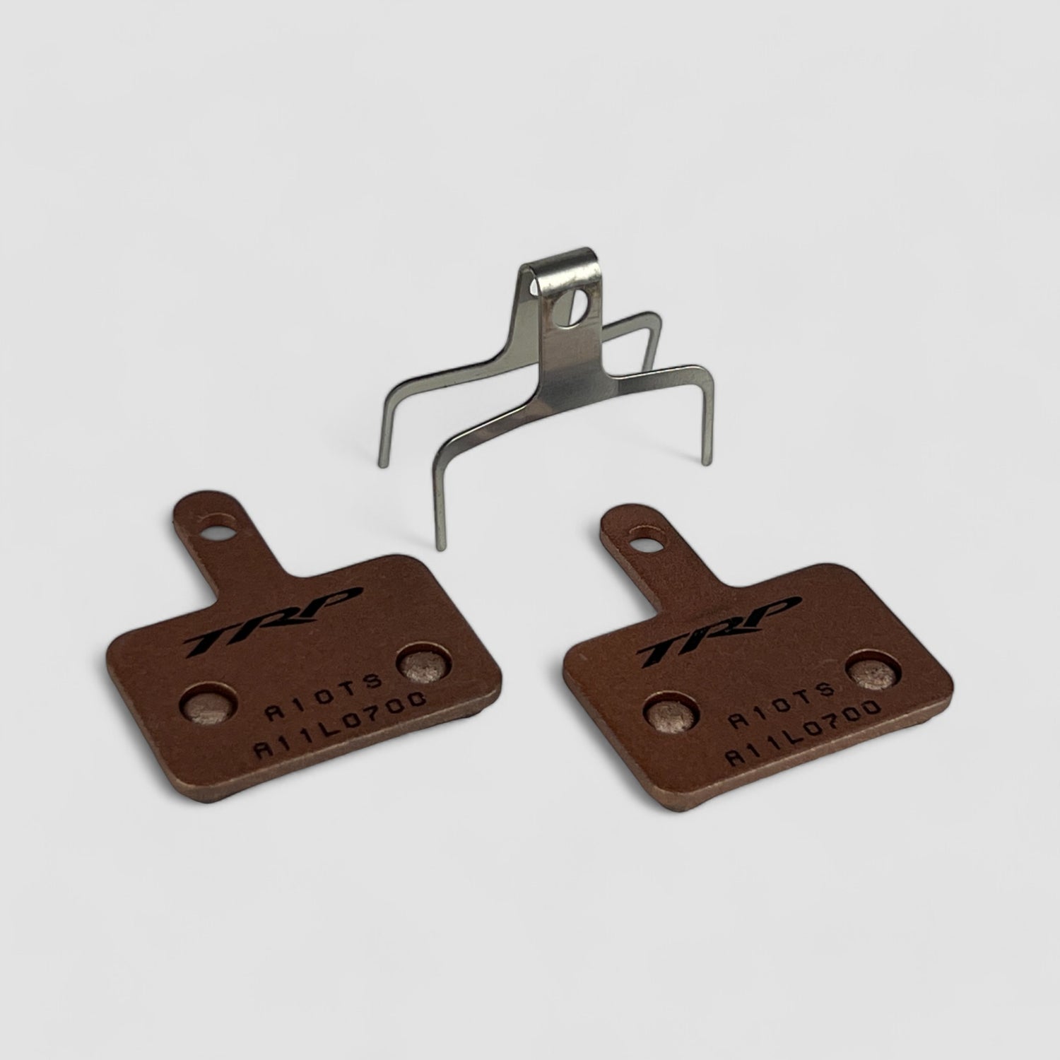 Paire de plaquettes de frein vélo métal/carbonee Elvedes Shimano BR-M375, M415-M ELVEDES Paire de plaquettes de frein vélo métal/carbonee Elvedes Shimano BR-M375, M415-M ELVEDES